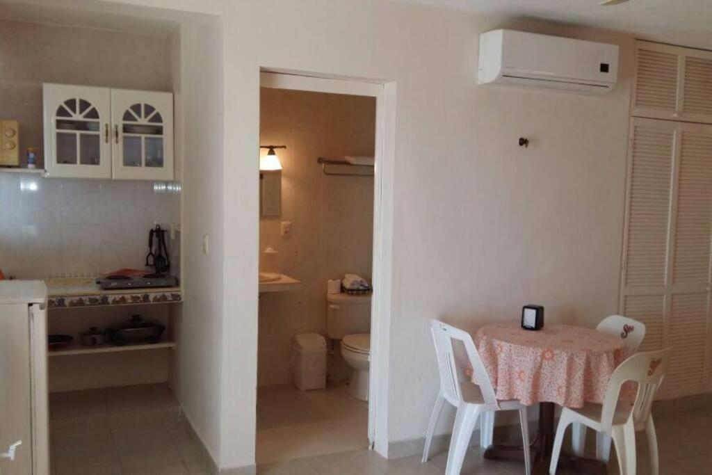 Marysol Beachfront Next To Nomads D6 Appartement *