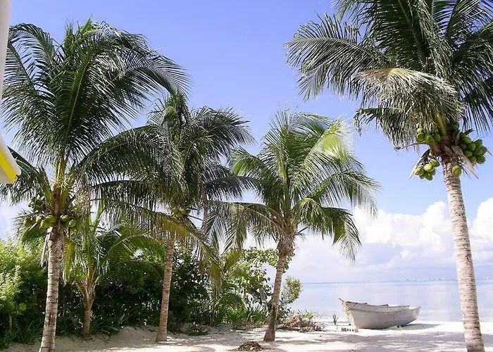 Marysol Beachfront Next To Nomads D6