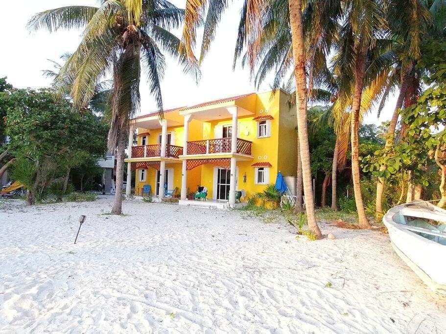 Marysol Beachfront Next To Nomads D6 Isla Mujeres
