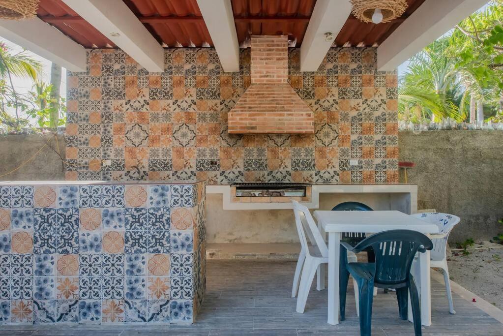 Apartment Marysol Beachfront Next To Nomads D6 Isla Mujeres